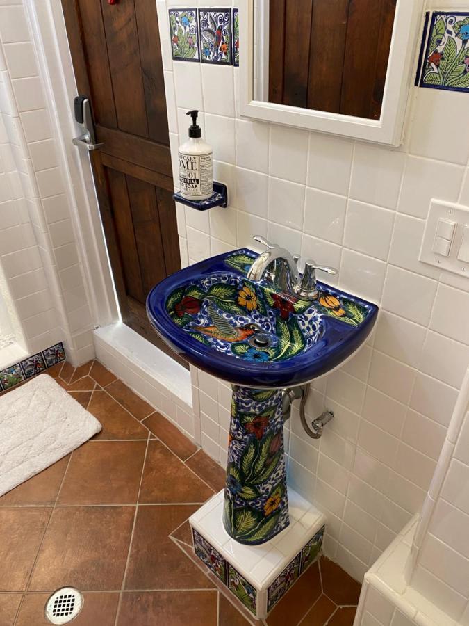 Private Room W/ Private Full Bathroom & Wifi & Ac & Shared Kitchen In Los Angeles Buitenkant foto